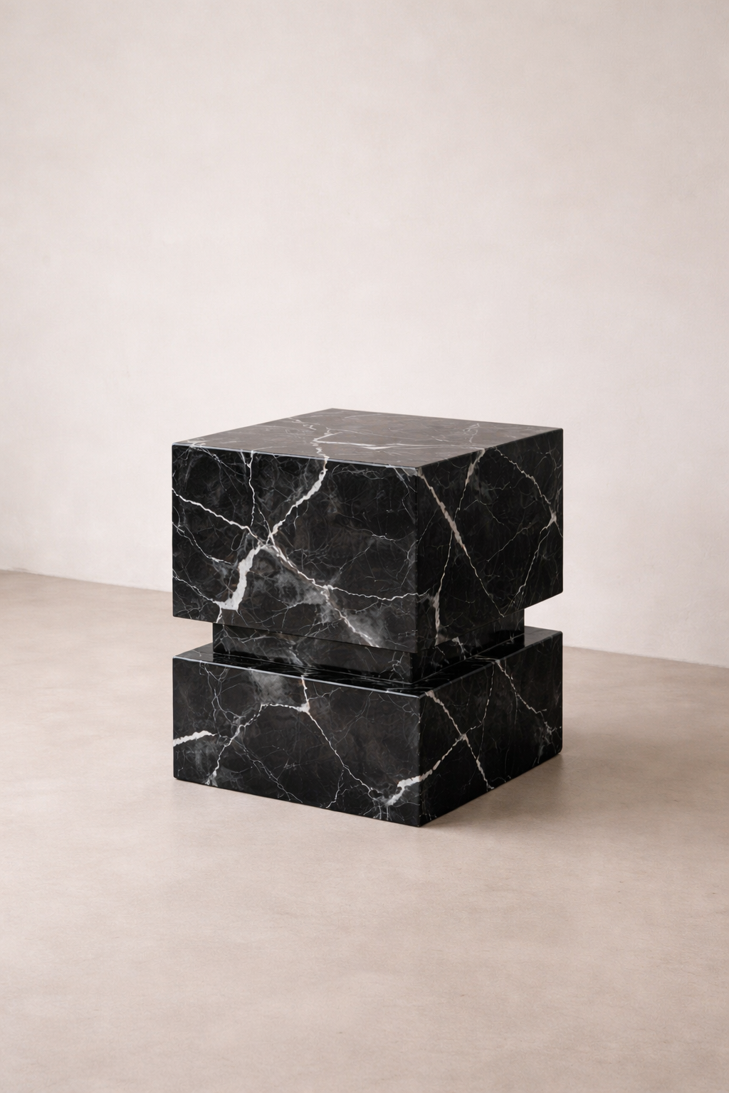 The Shoreditch in Nero Marquina